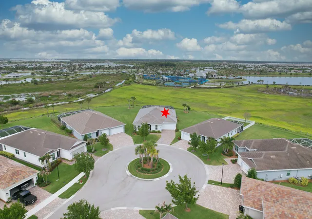 2nd image of 10205 Sw Pervenche Ln, Port St Lucie, FL 34987 | MLS# B26036800