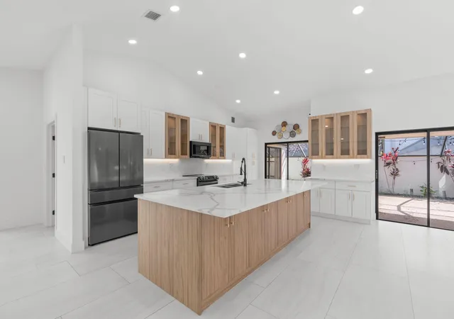 5th image of 21326 Campo Allegro Dr, Boca Raton, FL 33433 | MLS# B26036802