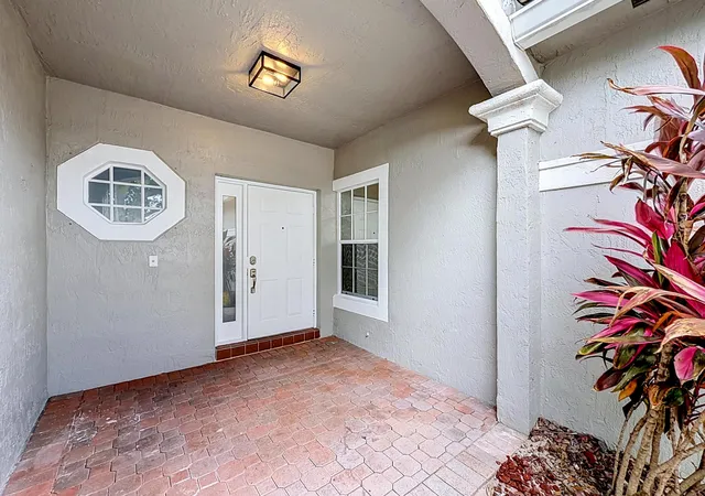 4th image of 8279 Via Leonessa Dr, Boca Raton, FL 33433 | MLS# B26036917