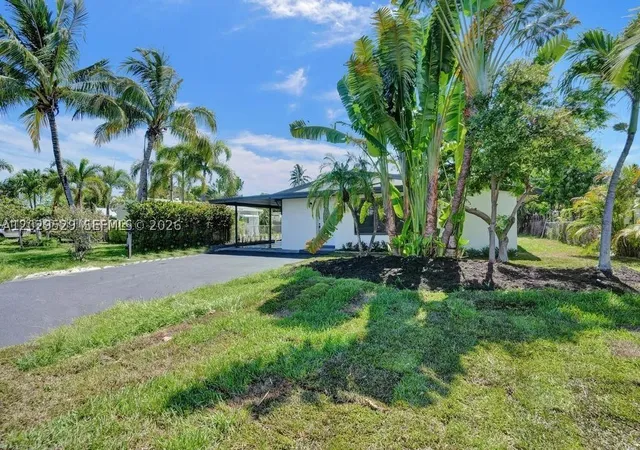 2nd image of 1628 Ne 7th Ave, Fort Lauderdale, FL 33305 | MLS# A12029529