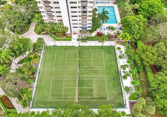 Homes for sale in Fort Lauderdale, FL | 3200 Port Royale Drive, Fort Lauderdale, FL 33308 | Houzeo