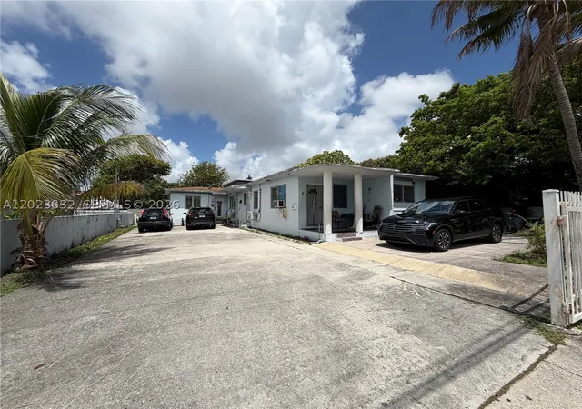 Photo 2 of Multi family home for sale at 130 Nw 16th Ave, Miami, FL 33125 | MLS# A12023632 | Listing updated on 2026-08-18