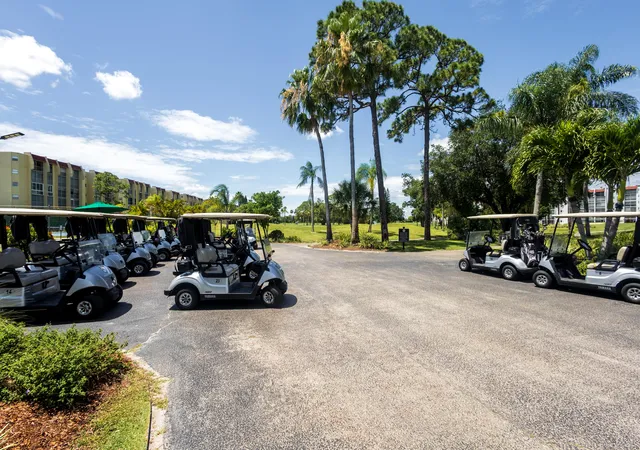 Homes for sale in Lake Worth, FL | 6698 N 10th Ave Ave N #323, Lake Worth, FL 33467 | MLS# B26036985