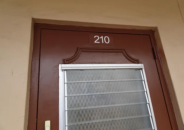 4th image of 9261 Sunrise Lakes Blvd #210, Fort Lauderdale, FL 33322 | MLS# B26037009