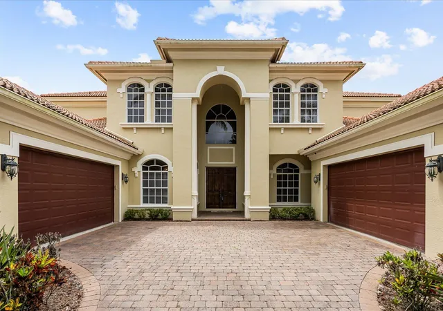 Homes for sale in Palm City, FL | 10303 Sw Fiddlers Wy, Palm City, FL 34990 | MLS# B26037060