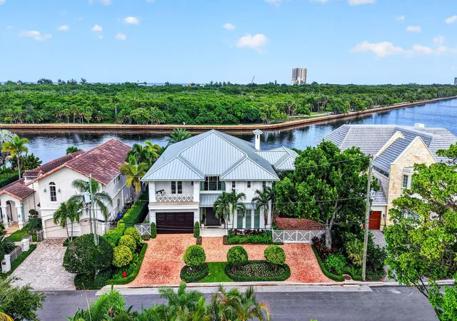 2nd image of 1900 Intracoastal Dr, Fort Lauderdale, FL 33305 | MLS# B26037079