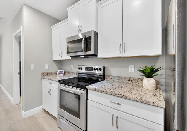 Homes for sale in Port St Lucie, FL | 6109 Nw Regent St, Port St Lucie, FL 34983 | MLS# B26037110