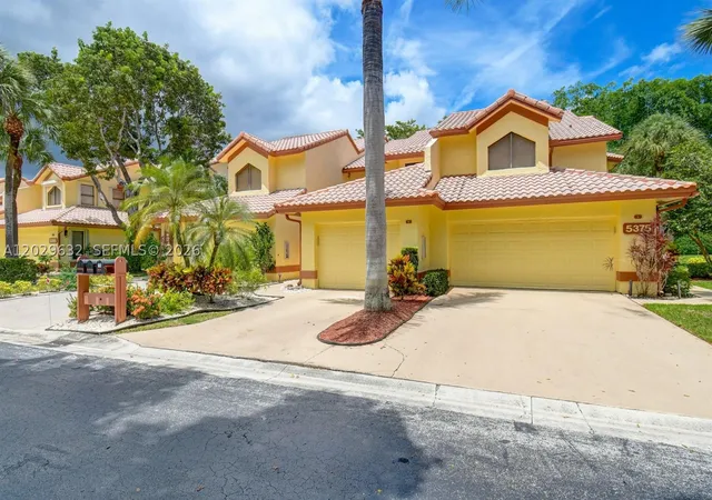 1st image of 5375 10th Fairway Dr #2, Delray Beach, FL 33484 | MLS# A12029632