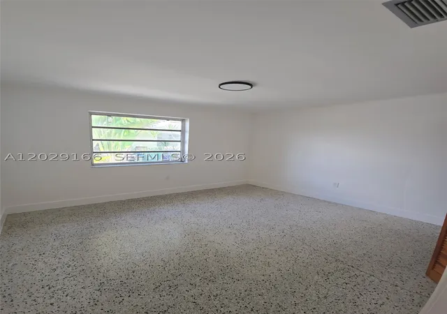 4th image of 3435 Nw 4Th St, Miami, FL 33125 | MLS# A12029166