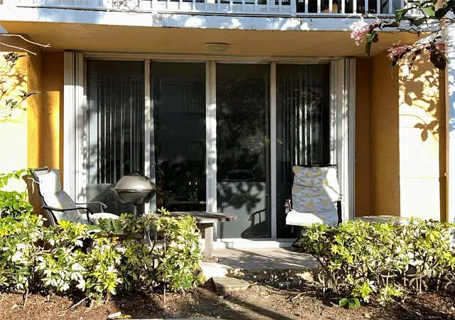 2nd image of 1450 Se 3rd Ave #107, Dania, FL 33004 | MLS# B26037133
