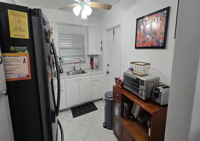 2nd image of 1200 Tallwood Ave #305, Hollywood, FL 33021 | MLS# B26037149