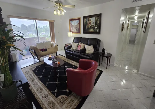 5th image of 1200 Tallwood Ave, Hollywood, FL 33021