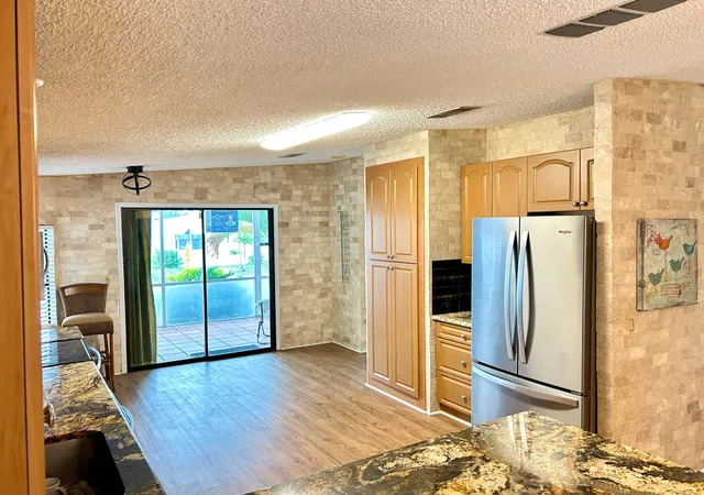 Homes for sale in Lake Worth, FL | 3409 Lake Overlook Pl, Lake Worth, FL 33462 | MLS# B26037159