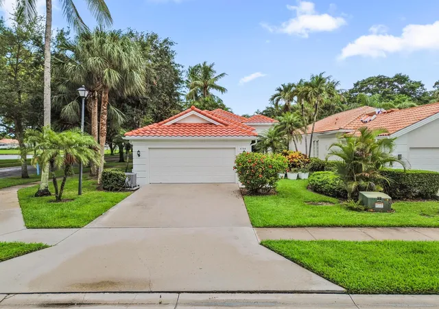 1st image of 4766 Valencia Dr, Delray Beach, FL 33445 | MLS# B26037157