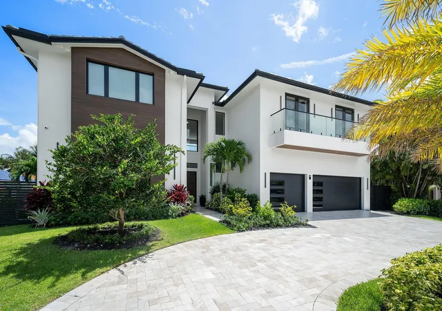 Homes for sale in Boca Raton, FL | 798 Havana Dr, Boca Raton, FL 33487 | MLS# B26037257