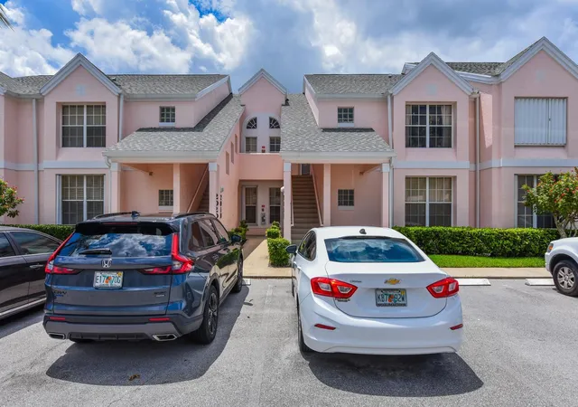 28th image of 201 Muirfield Ct #201e, Jupiter, FL 33458 | MLS# B26037340