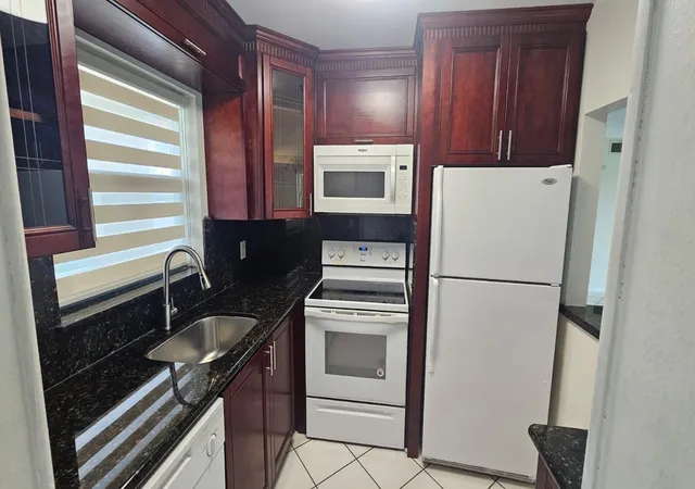 1st image of 9911 Sandalfoot Blvd #116, Boca Raton, FL 33428 | MLS# B26037379