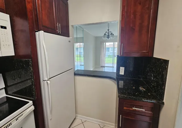 3rd image of 9911 Sandalfoot Blvd, Boca Raton, FL 33428