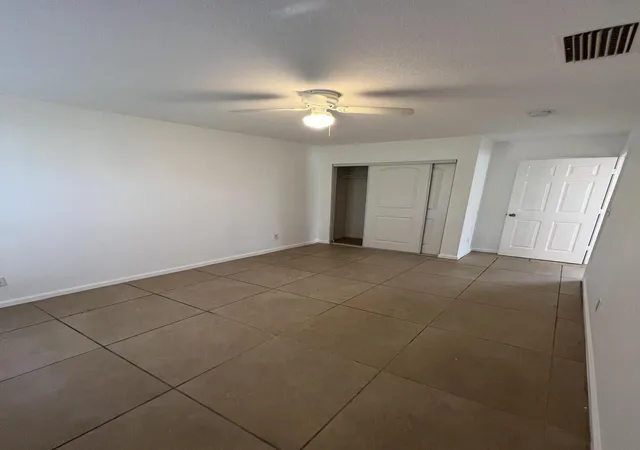10th image of 8444 Se Date St, Hobe Sound, FL 33455 | MLS# B26037459