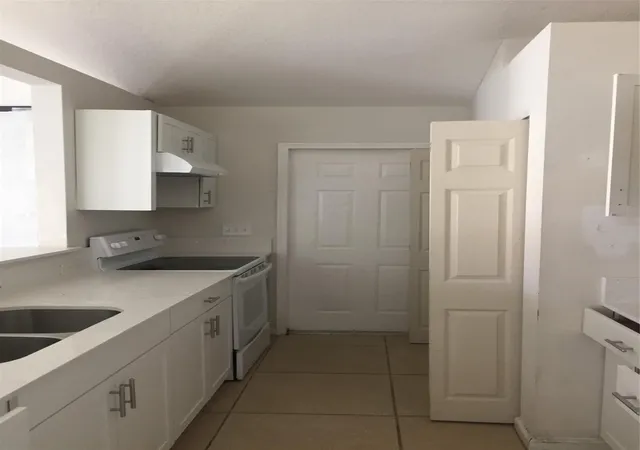 4th image of 8444 Se Date St, Hobe Sound, FL 33455 | MLS# B26037459