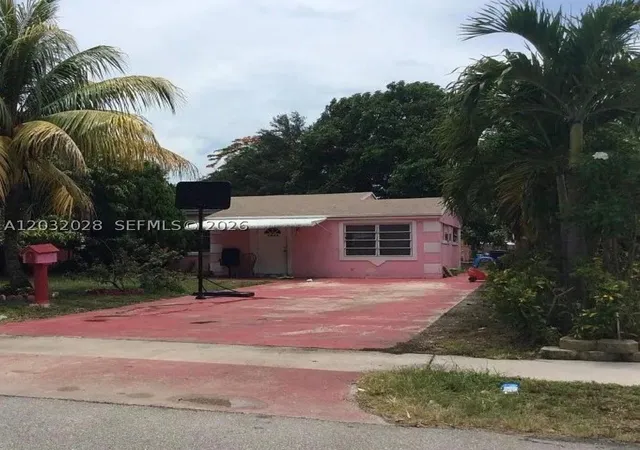 Photo 1 of Sale Pending at 1466 Ne 177th St, North Miami Beach, FL 33162 | MLS# A12032028 | Listing updated on 2026-08-18