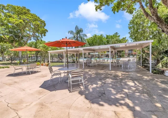 14th image of 2316 Sw 81st Way #8, North Lauderdale, FL 33068 | MLS# A12031569