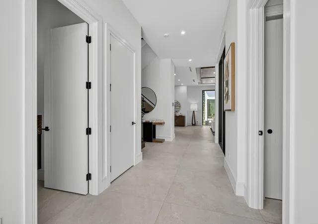 4th image of 123 Murray Rd, West Palm Beach, FL 33405 | MLS# B26037621