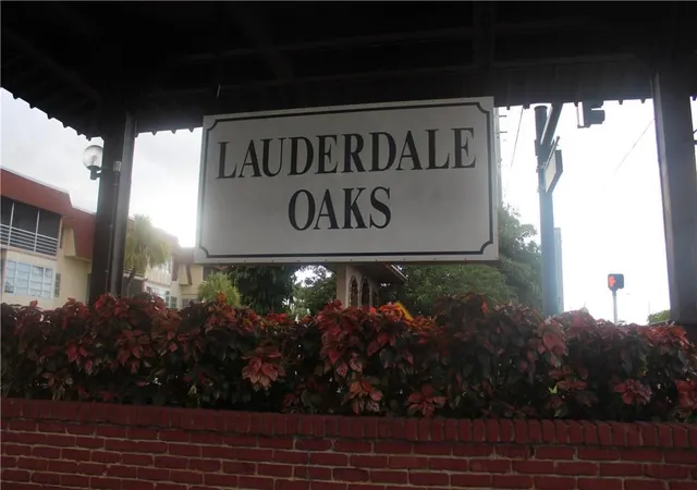 Homes for sale in Lauderdale Lakes, FL | 3071 Nw 47th Terrace, Lauderdale Lakes, FL 33313 | Houzeo