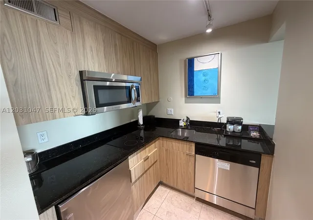 3rd image of 2670 E Sunrise Blvd #1132, Fort Lauderdale, FL 33304 | MLS# A12031047