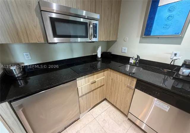 4th image of 2670 E Sunrise Blvd #1132, Fort Lauderdale, FL 33304 | MLS# A12031047