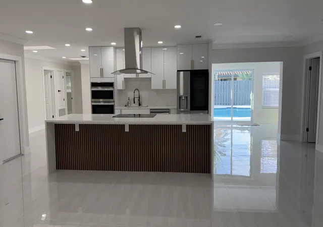4th image of 2521 Ne 45Th St, Lighthouse Point, FL 33064 | MLS# B26037657
