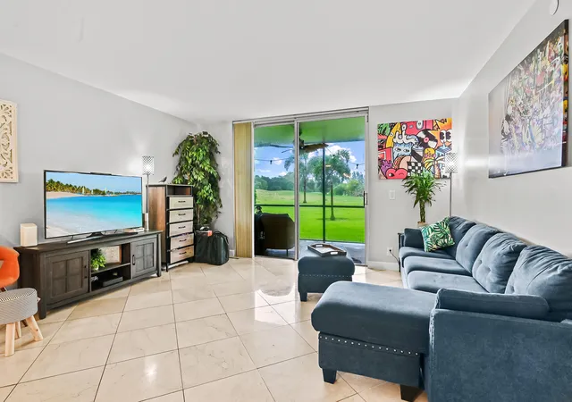 2nd image of 6400 Nw 2nd Ave #124, Boca Raton, FL 33487 | MLS# B26037806