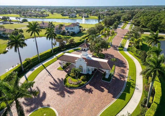 13th image of 145 Se Bella Strano, Port St Lucie, FL 34984 | MLS# B26037812