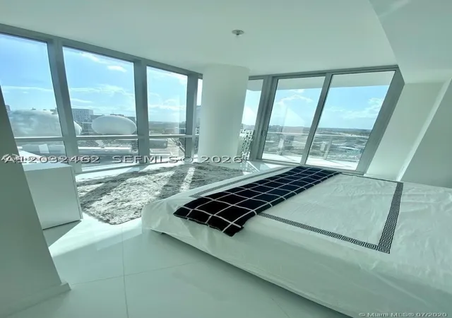 19th image of (Undisclosed), Miami, FL 33128 | MLS# A12032462