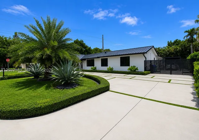 1st image of 8700 N 175th St, Palmetto Bay, FL 33157 | MLS# A12032563