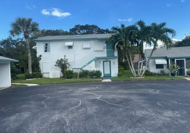 1st image of 10162 N Meridian Way Way N #6, Palm Beach Gardens, FL 33410 | MLS# B26037957