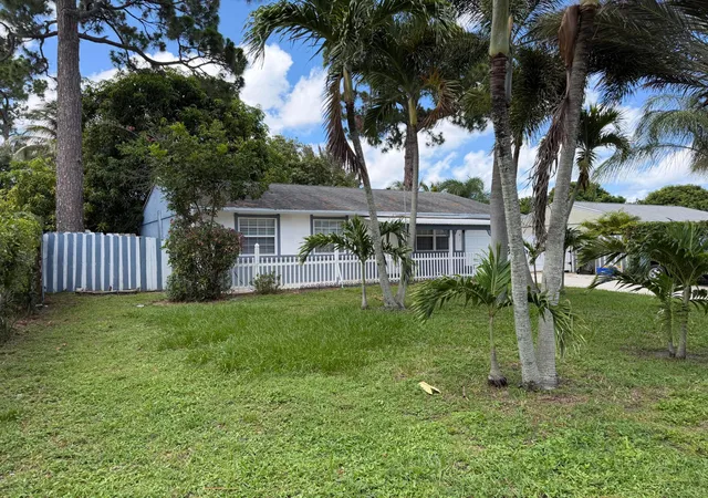 Homes for sale in West Palm Beach, FL | 4655 Appaloosa St, West Palm Beach, FL 33417 | MLS# B26038046