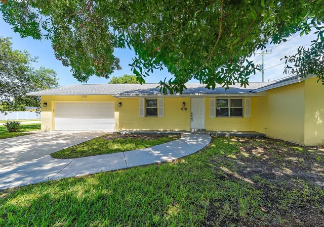 Homes for sale in Palm Beach Gardens, FL | 678 Riverside Dr, Palm Beach Gardens, FL 33410 | MLS# B26038050