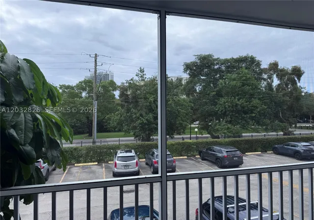 Homes for sale in North Miami Beach, FL | 16950 W Dixie Hwy A232 Hwy #232, North Miami Beach, FL 33160 | MLS# A12032826