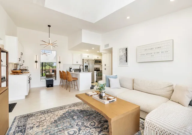 4th image of 1008 Green Pine Blvd #H3, West Palm Beach, FL 33409 | MLS# B26038185