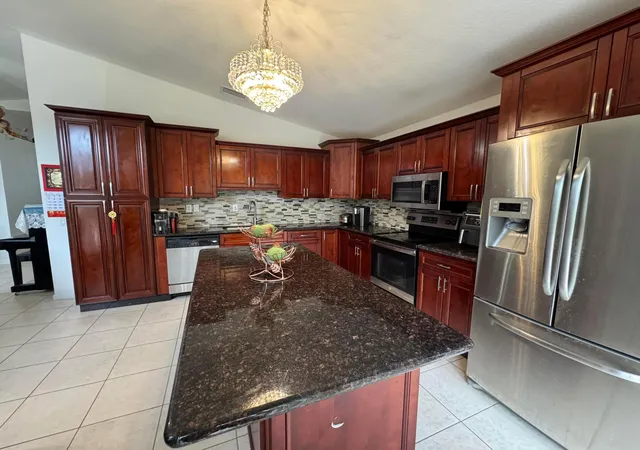 3rd image of 5076 Nautica Lake Cir, Greenacres, FL 33463 | MLS# B26038191