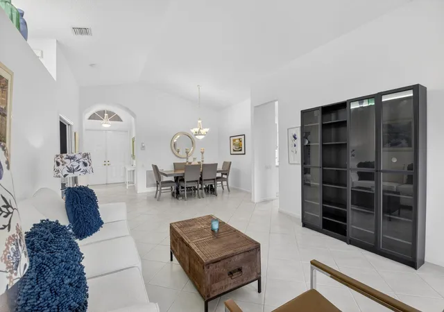 Homes for sale in Boynton Beach, FL | 5304 Wycombe Ave, Boynton Beach, FL 33437 | MLS# B26038229