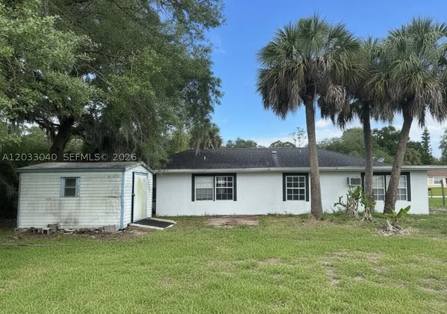 2nd image of 4029 E Sunflower Cir, La Belle, FL 33935 | MLS# A12033040