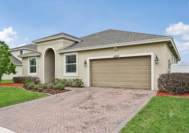 3rd image of 4200 Birkdale Dr, Fort Pierce, FL 34947 | MLS# B26038301
