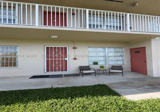 4th image of 12860 Sw 43Rd Dr, Miami, FL 33175