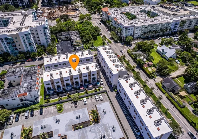 5th image of 113 NE 6, Fort Lauderdale, FL 33304