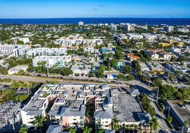 41st image of 126 Ne 4th Ave, Delray Beach, FL 33483 | MLS# B26038387