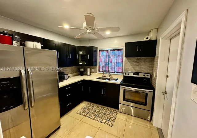 4th image of 5300 Washington St #H236, Hollywood, FL 33021 | MLS# A12033265