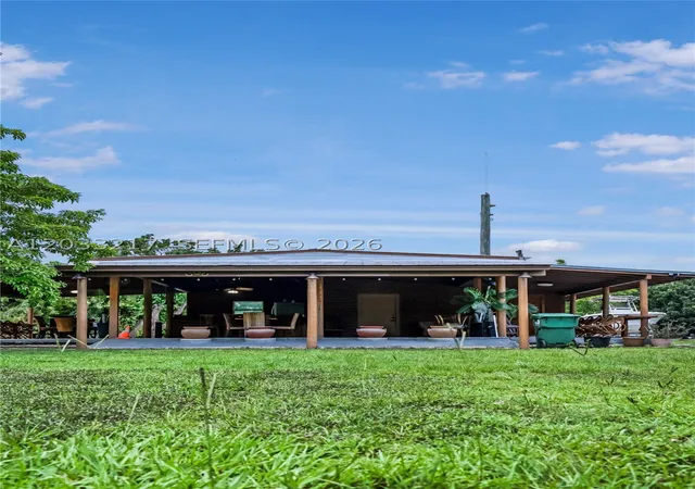 4th image of 21060 Sw 213Th Ave, Rd, Unincorporated Dade, FL 33187 | MLS# A12033217