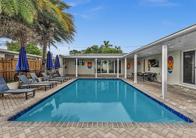 Photo 2 of Single family home for sale at 5021 Sw 29th Ter, Fort Lauderdale, FL 33312 | MLS# A12033077 | Listing updated on 2026-09-30